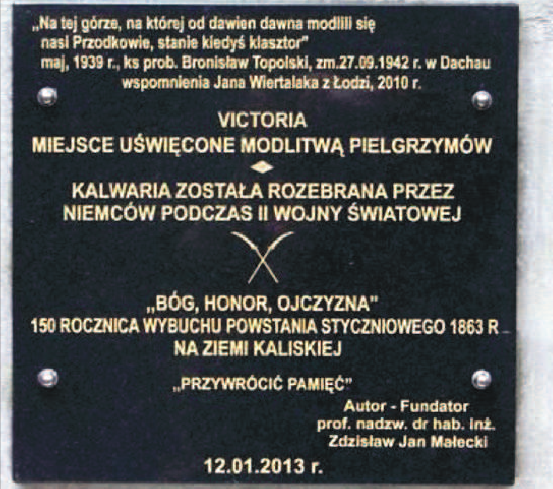 Tablica pamiątkowa na obelisku, Moczalec k/Brzezin